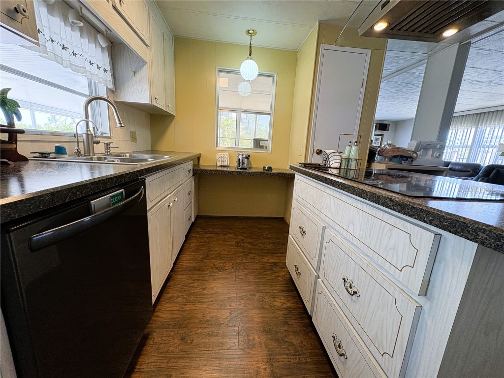 2107 Palma Sola Boulevard #95 Bradenton FL 34209 - PALMA SOLA BAY A4649274 image5