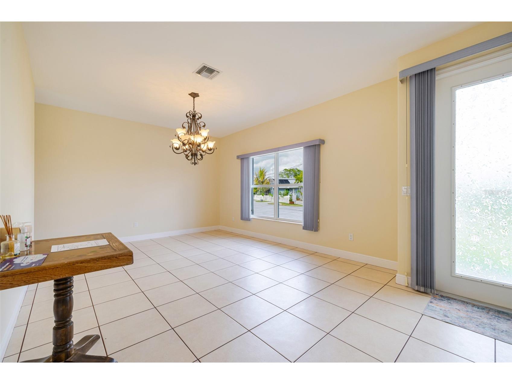 2107 Saint Croix Avenue Fort Myers FL 33905 A4684850 image13