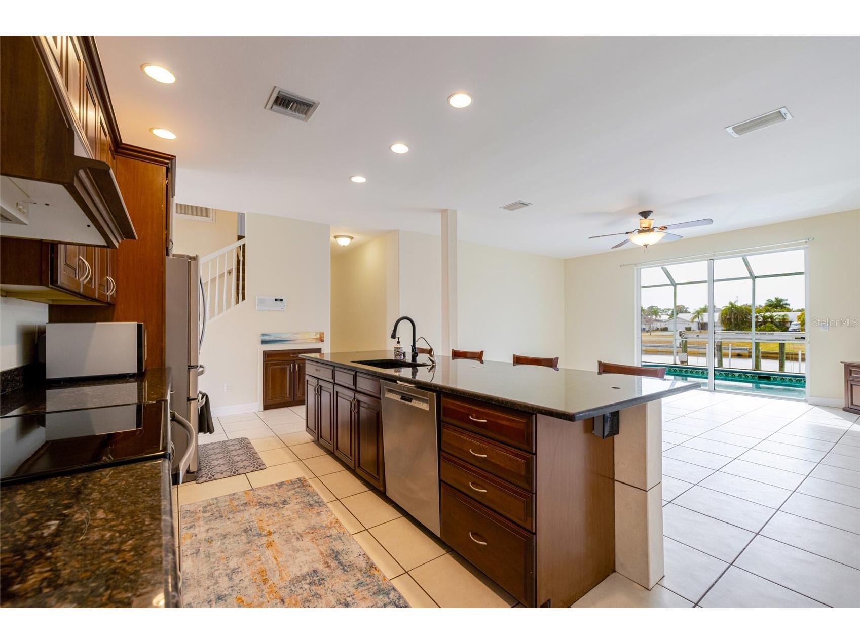 2107 Saint Croix Avenue Fort Myers FL 33905 A4684850 image23