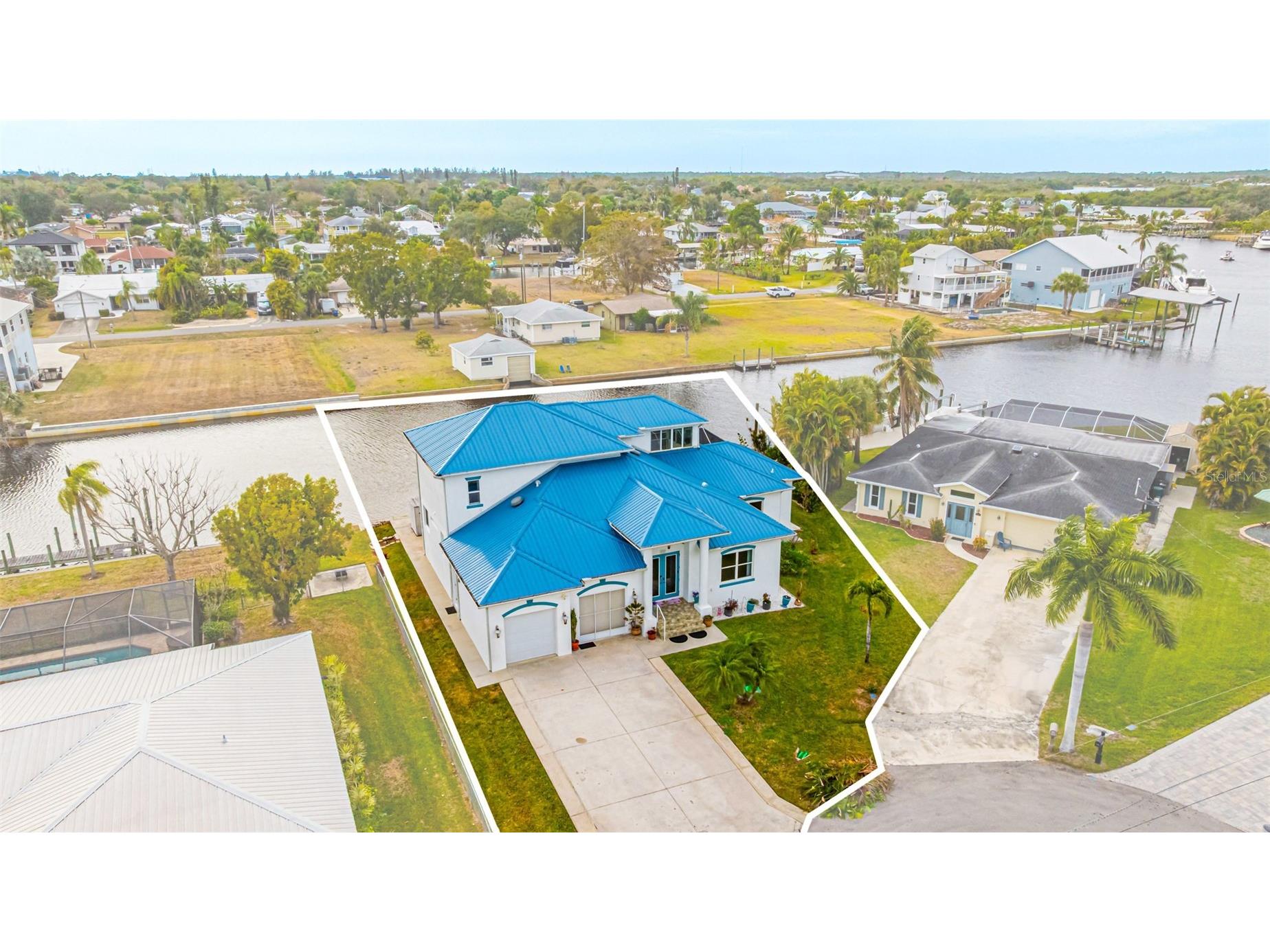 2107 Saint Croix Avenue Fort Myers FL 33905 A4684850 image68