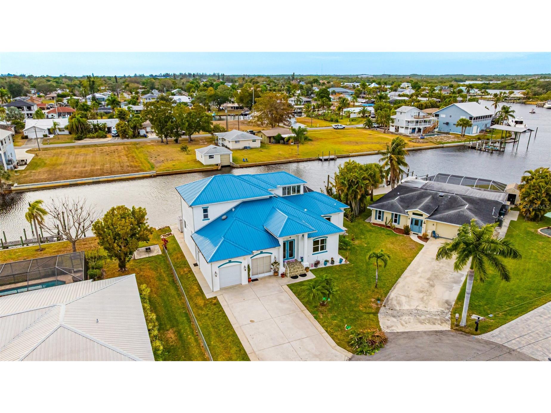 2107 Saint Croix Avenue Fort Myers FL 33905 A4684850 image69