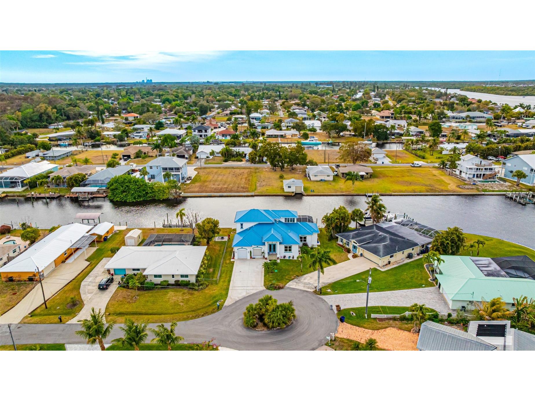 2107 Saint Croix Avenue Fort Myers FL 33905 A4684850 image72