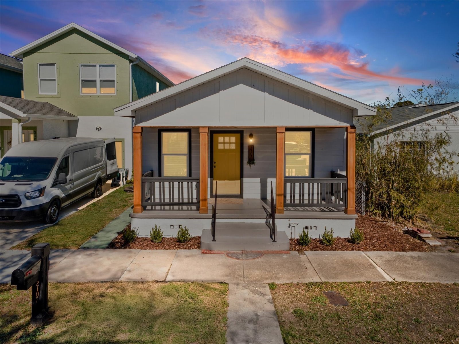 2107 W Cherry Street Tampa FL 33607 TB8516669 image1