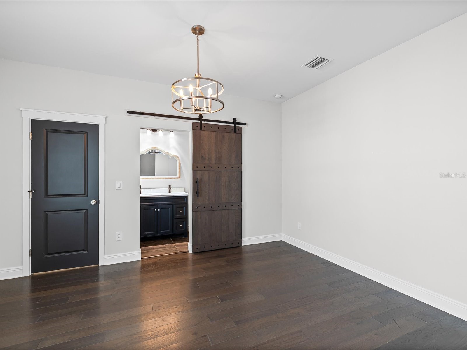 2107 W Cherry Street Tampa FL 33607 TB8516669 image5