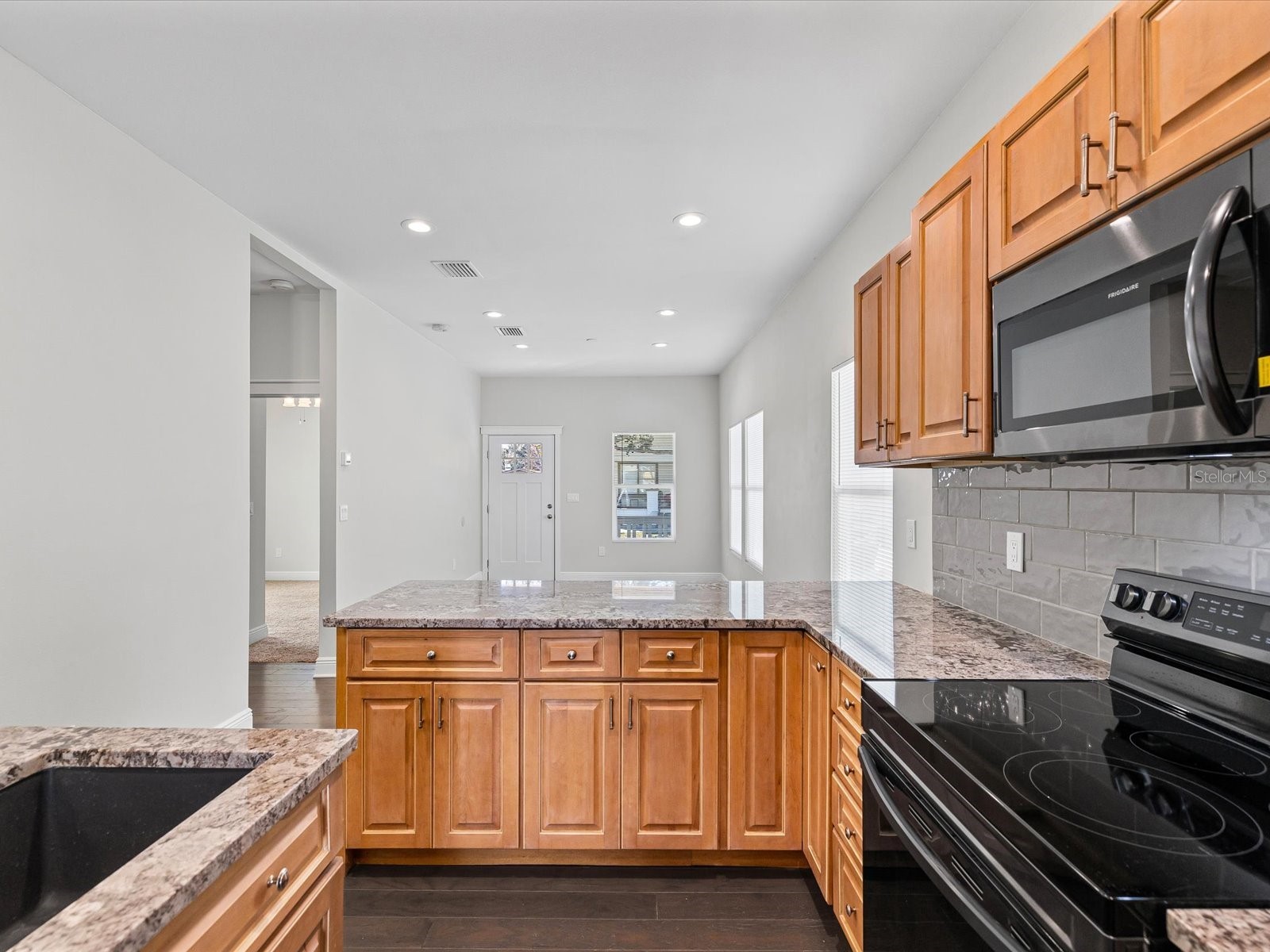 2107 W Cherry Street Tampa FL 33607 TB8516669 image7