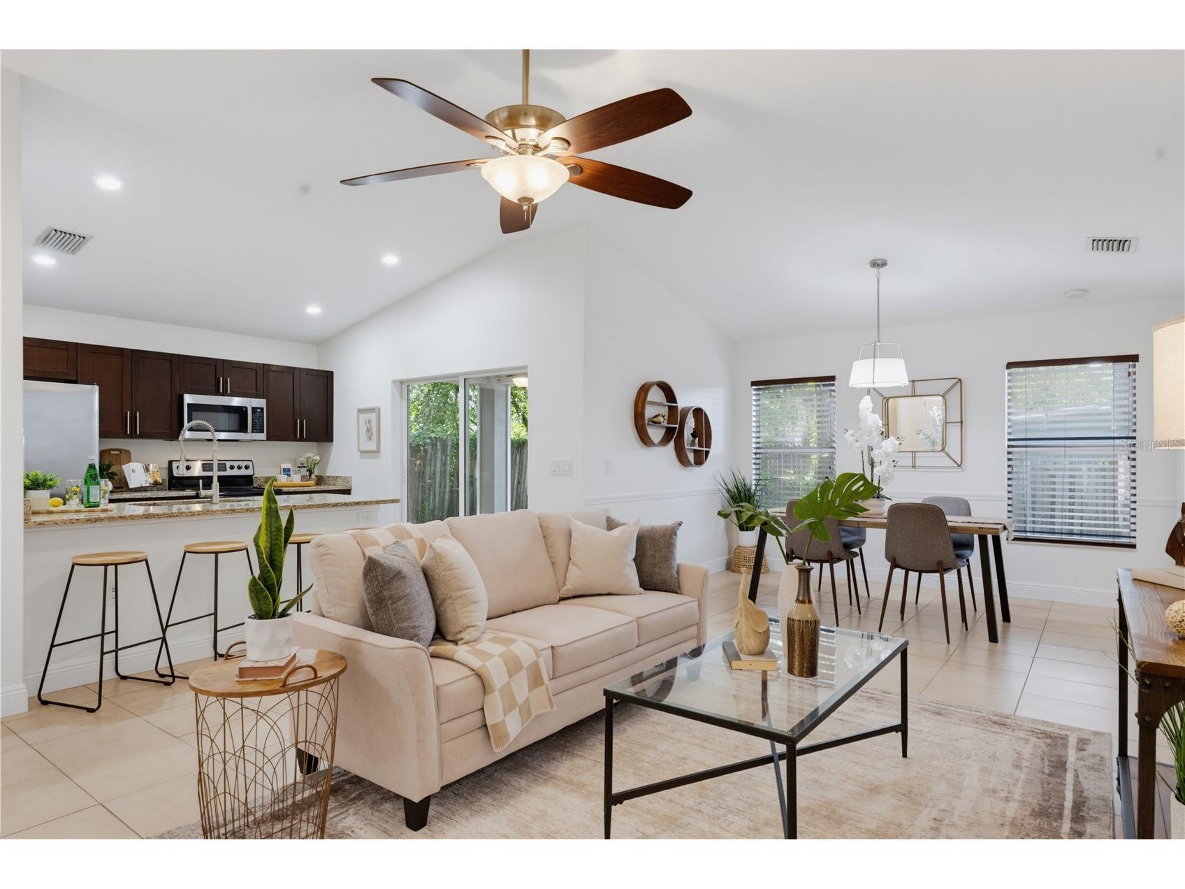 2107 W Clifton Street Tampa FL 33603 TB8520779 image5