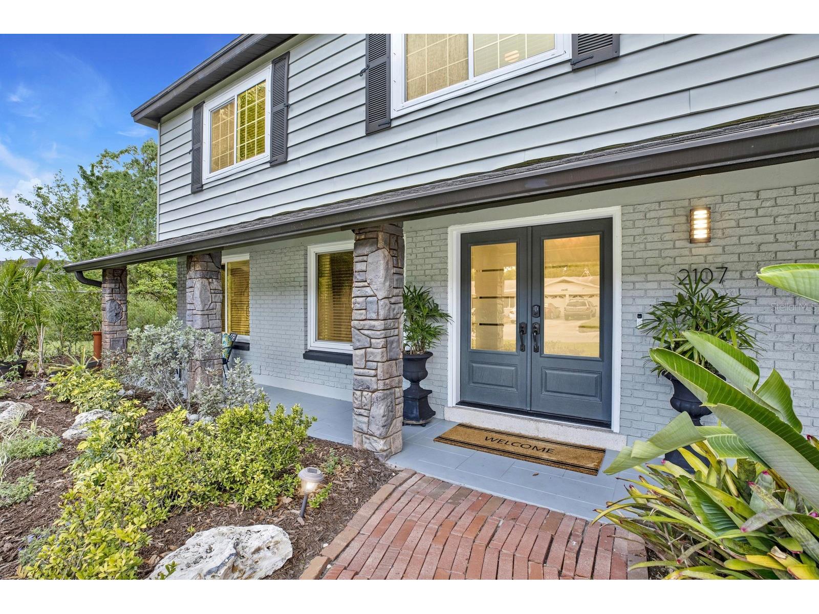 2107 W Kyra Drive Tampa FL 33612 TB8495070 image1