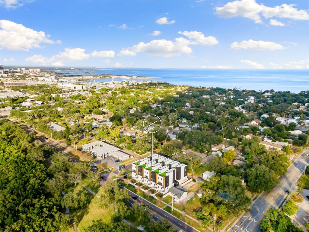 2108 4th Street S Saint Petersburg FL 33705 TB8449789 image52