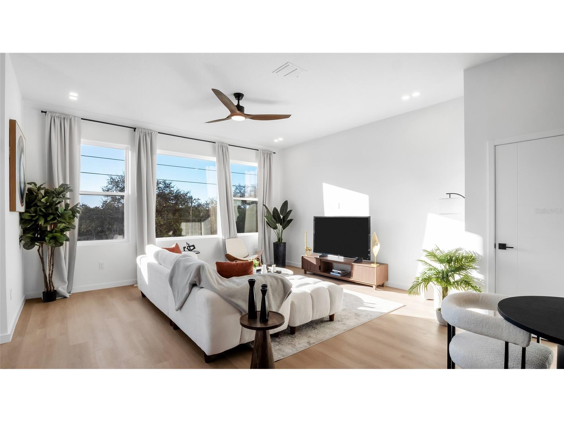 2108 4th Street S Saint Petersburg FL 33705 TB8468473 image16