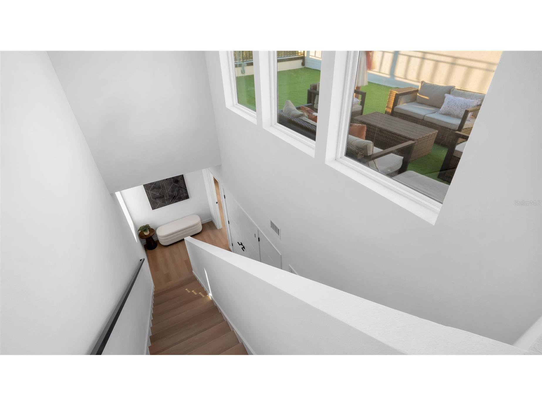 2108 4th Street S Saint Petersburg FL 33705 TB8468473 image32