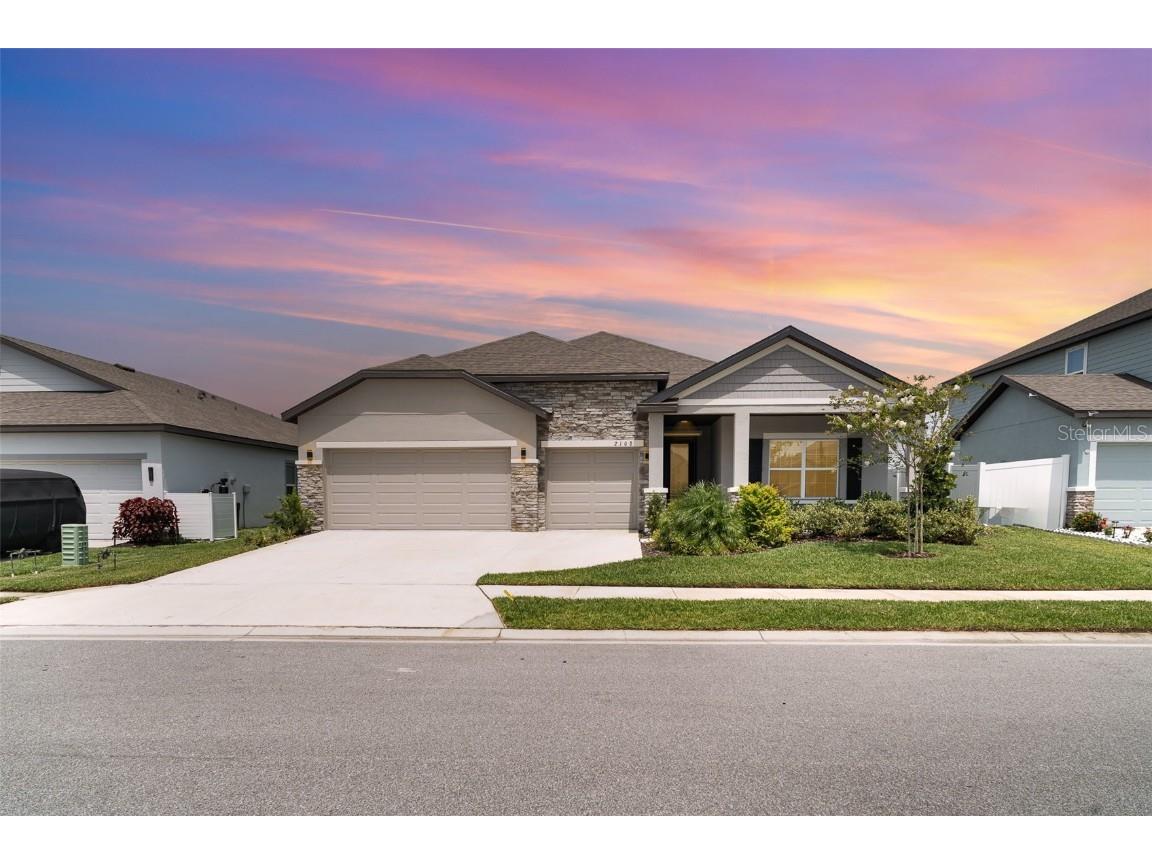 2108 Citrus Breeze Drive Bradenton FL 34208 A4655412 image1