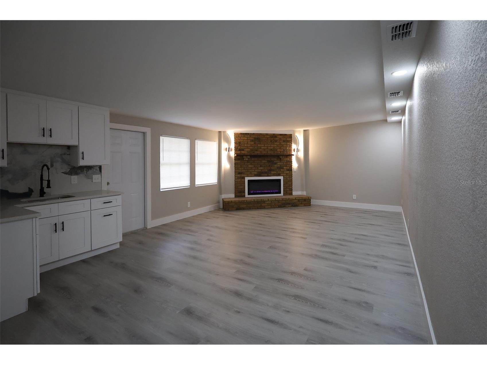 2108 E Annie Street Tampa FL 33612 TB8452804 image20