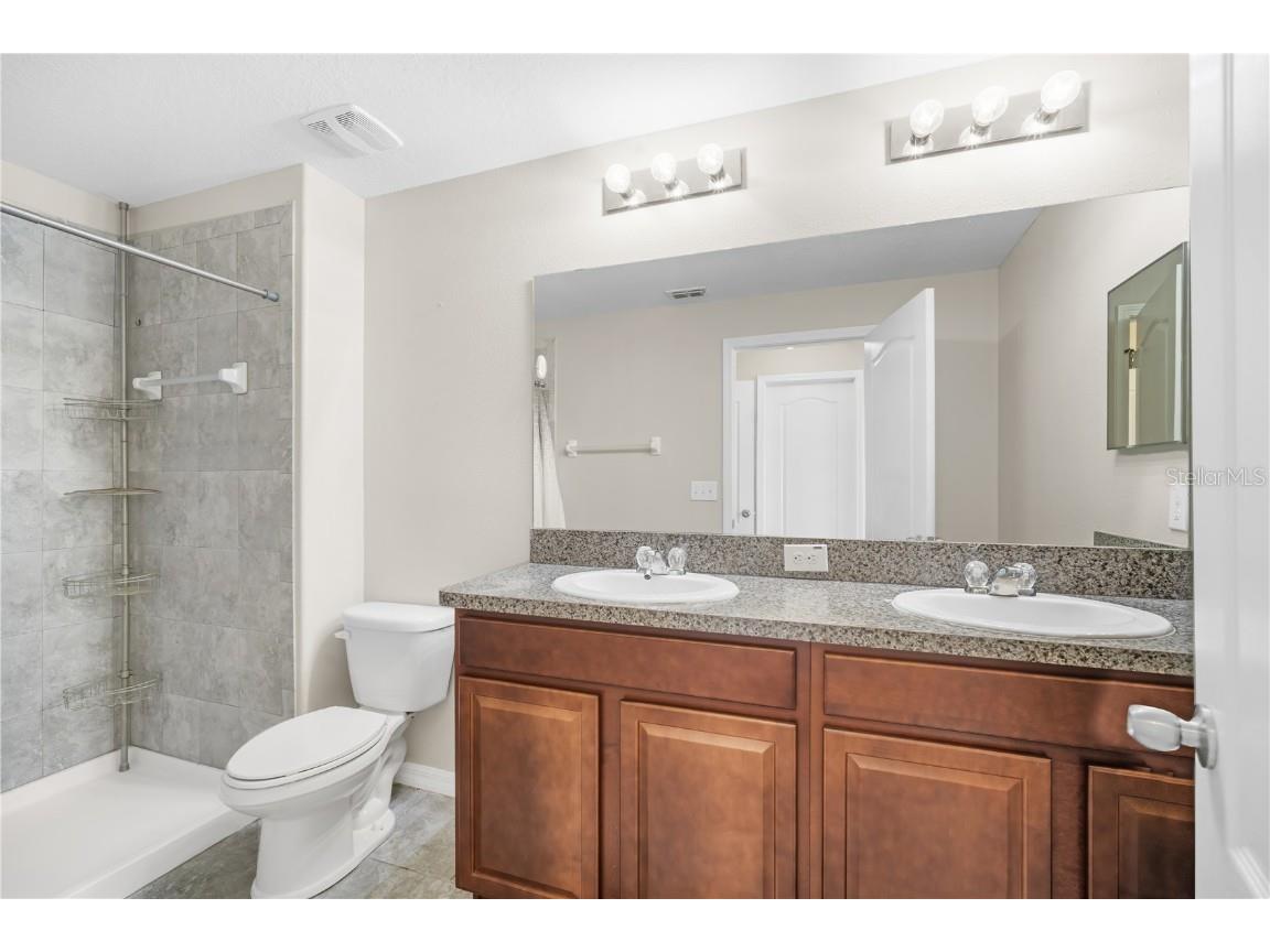 2108 Golden Falcon Drive Ruskin FL 33570 TB8447415 image16