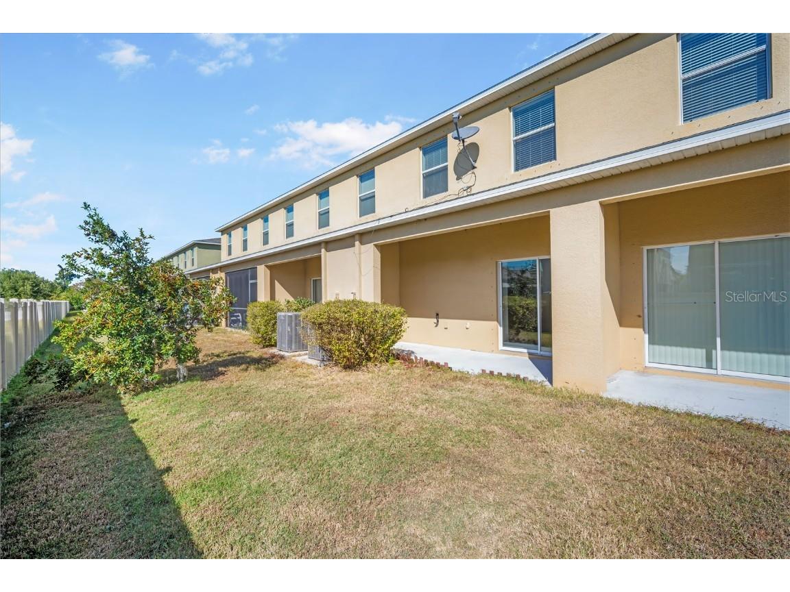 2108 Golden Falcon Drive Ruskin FL 33570 TB8447415 image19