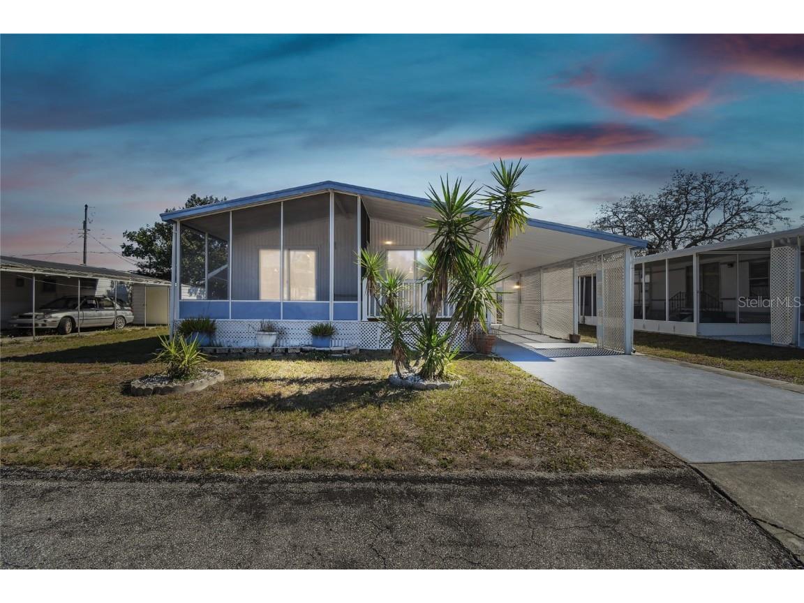 2108 Hoyle Drive Holiday FL 34691 TB8351021 image1