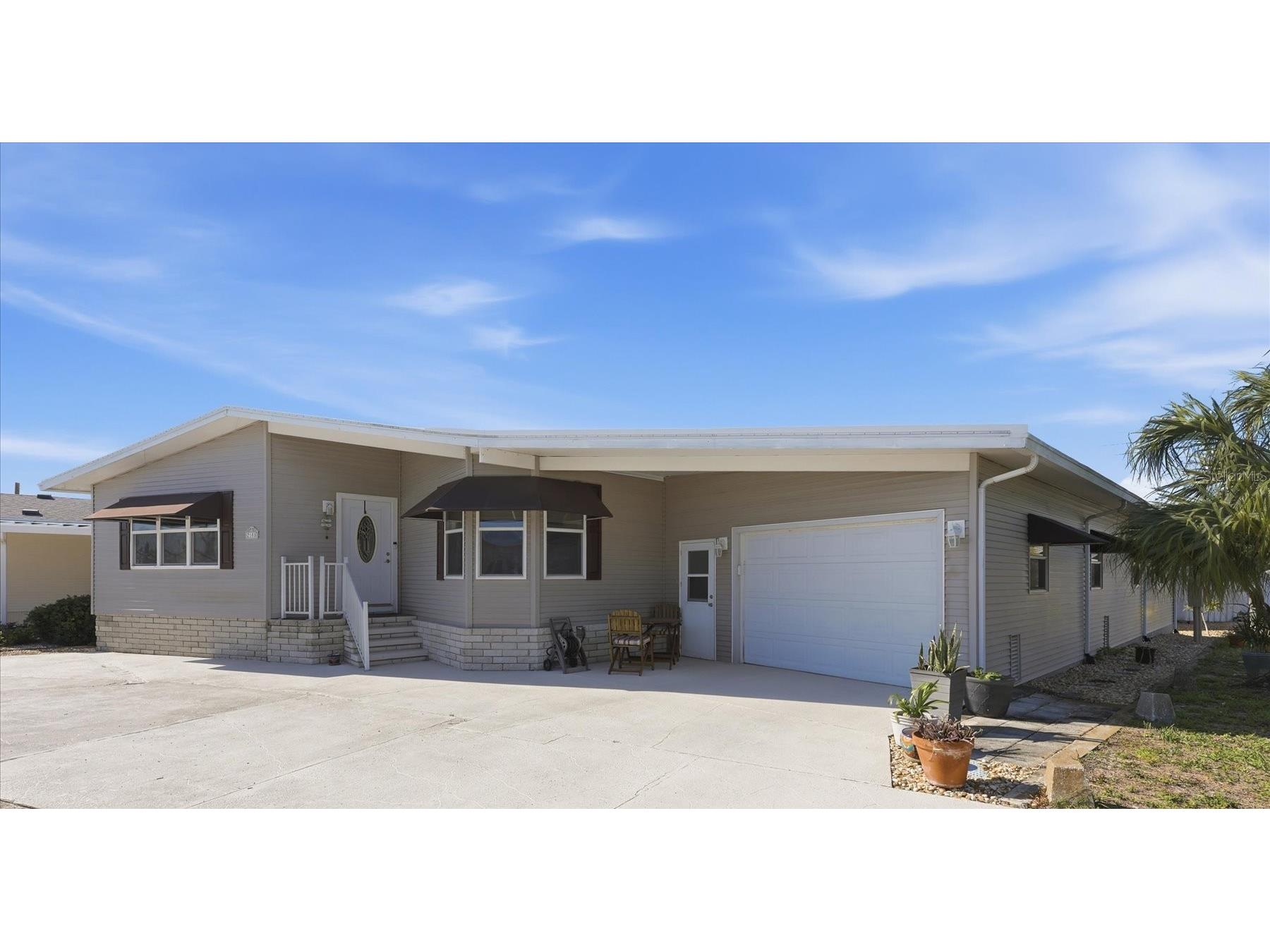 2108 Illinois Avenue Bradenton FL 34207 - SARASOTA BAY A4692673 image1