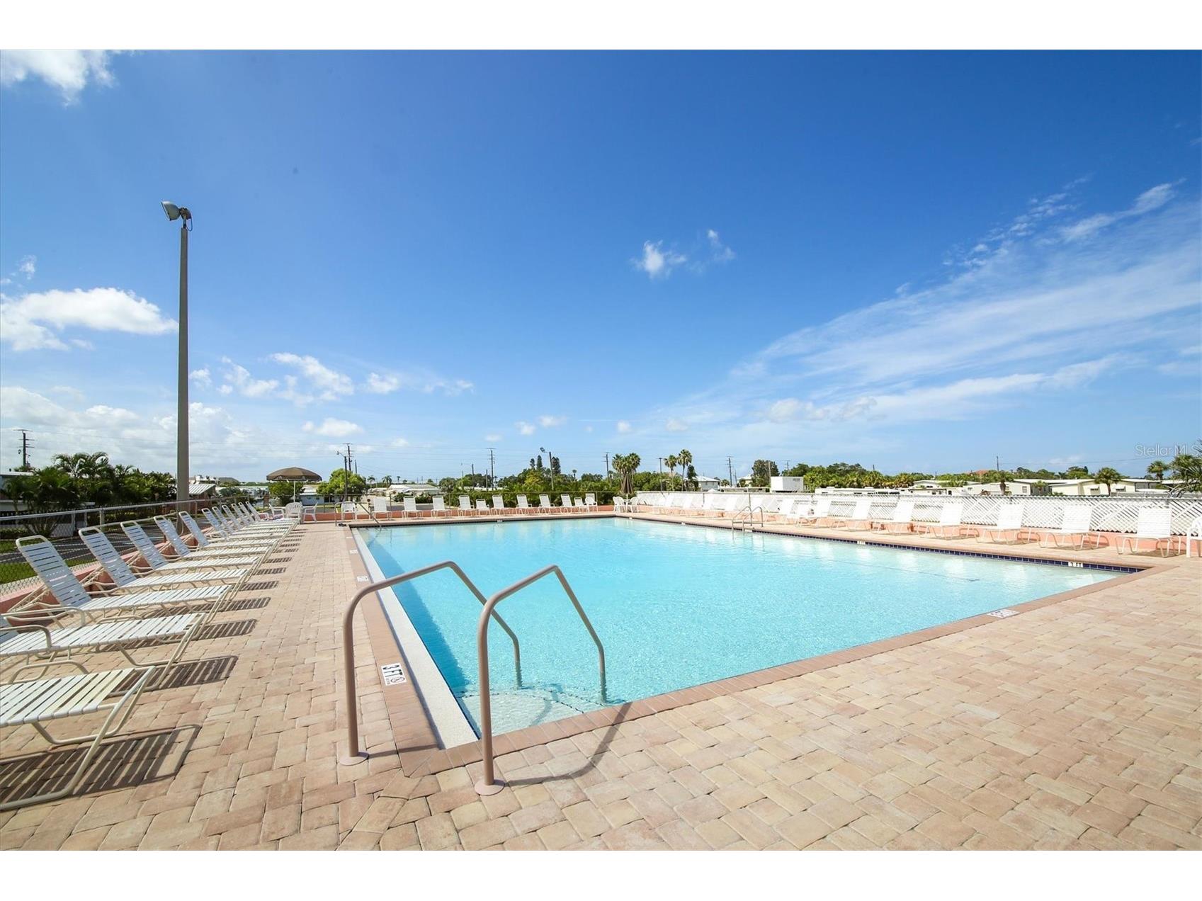 2108 Illinois Avenue Bradenton FL 34207 - SARASOTA BAY A4692673 image38