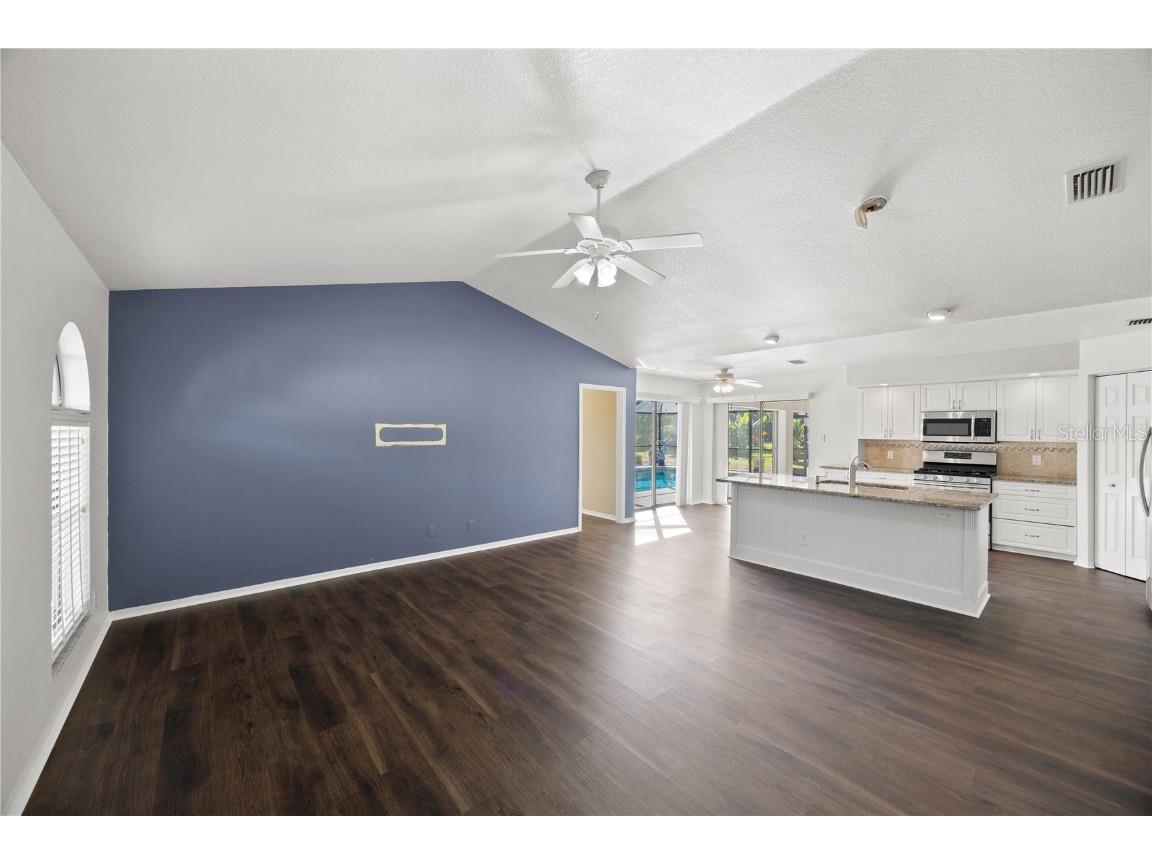 2108 Nuremberg Boulevard Punta Gorda FL 33983 A4672898 image14