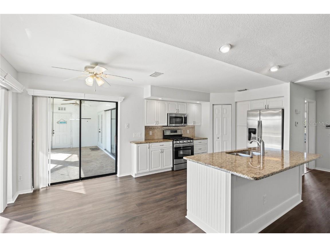 2108 Nuremberg Boulevard Punta Gorda FL 33983 A4672898 image18