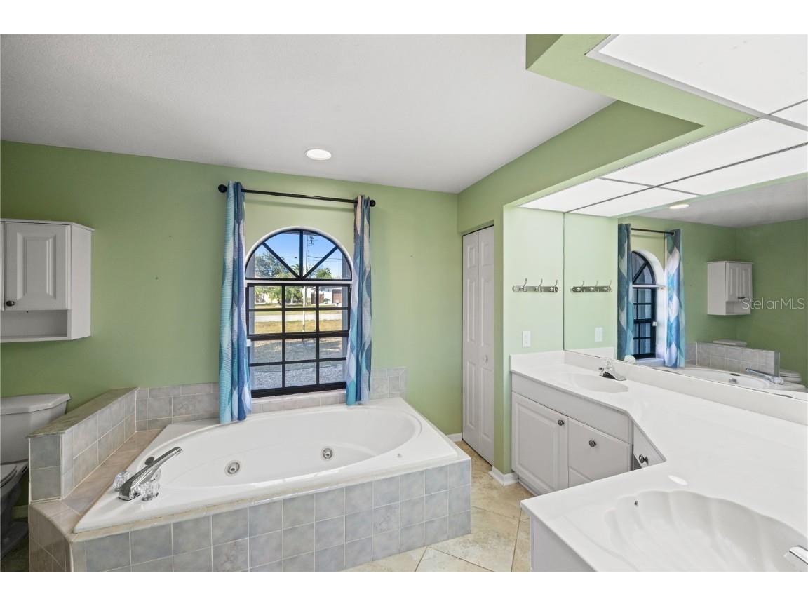 2108 Nuremberg Boulevard Punta Gorda FL 33983 A4672898 image34