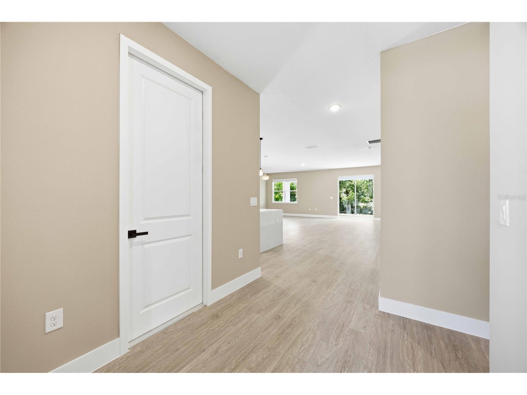 2108 River Hawk Loop Winter Haven FL 33880 S5148855 image4