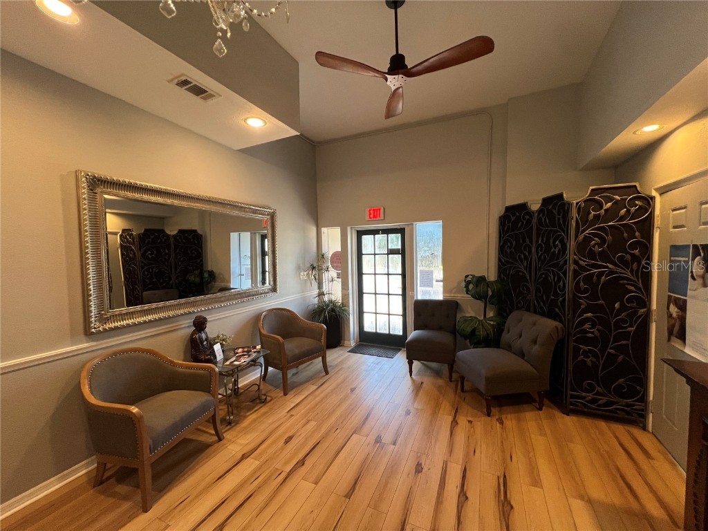 2108 W Kennedy Boulevard Tampa FL 33606 TB8386205 image3