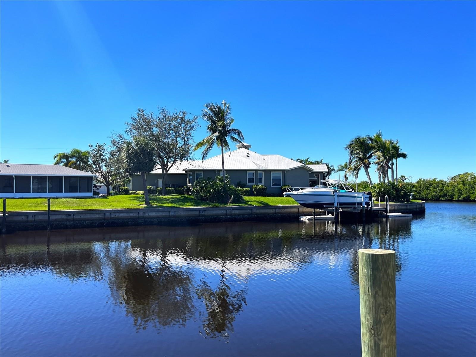 21081 Edgewater Drive Port Charlotte FL 33952 C7502531 image4