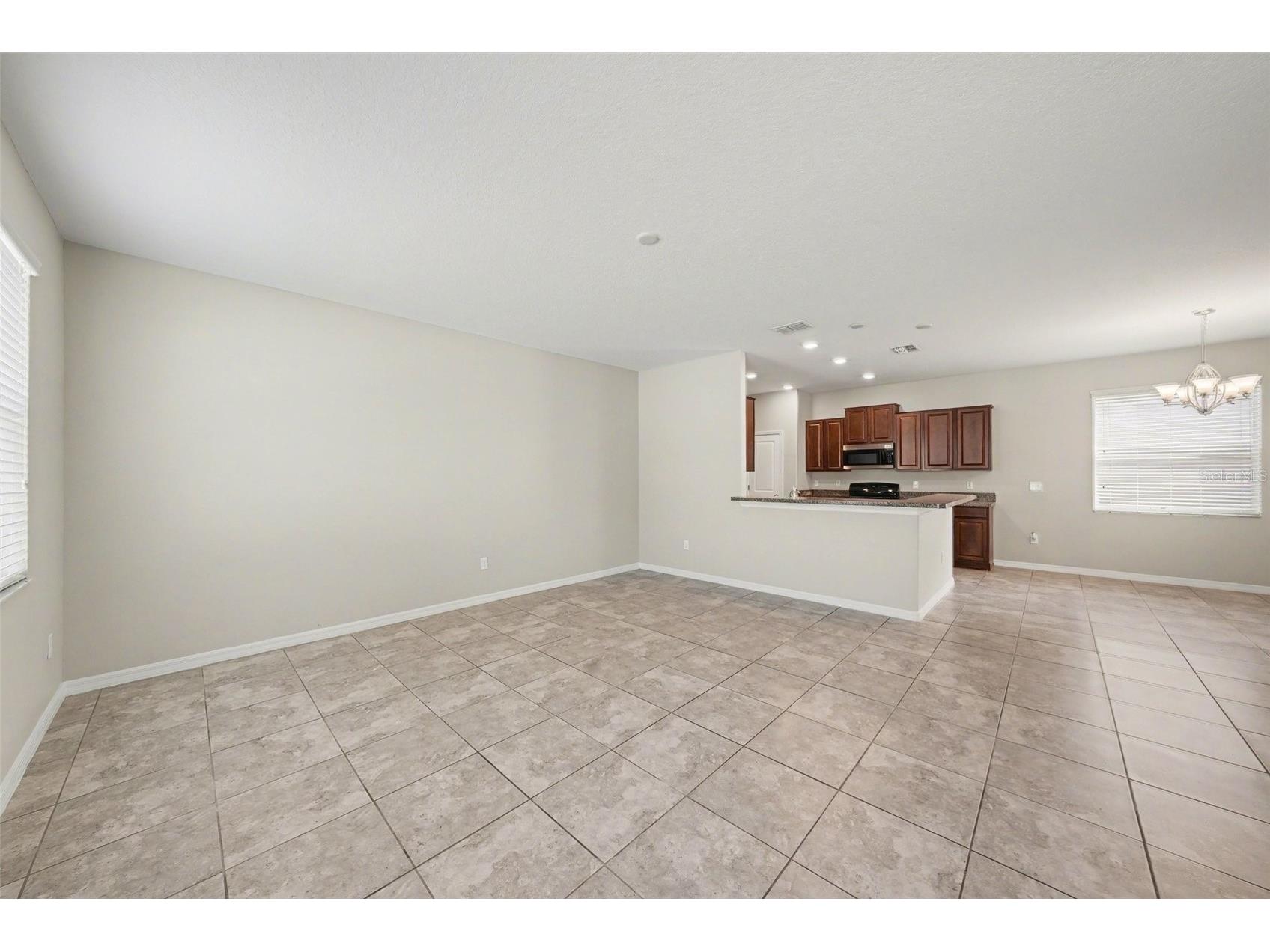 21081 Pleasant Plains Parkway Land O Lakes FL 34637 O6393493 image2