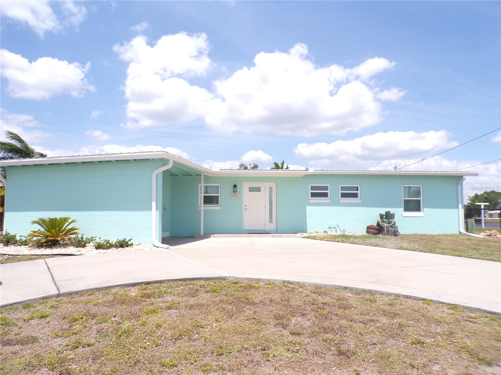 21088 Edgewater Drive Port Charlotte FL 33952 C7524603 image1