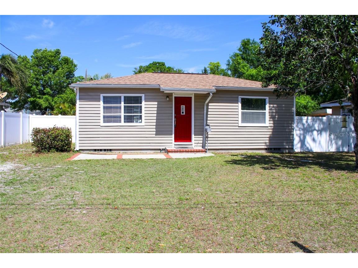 2109 52nd Avenue N Saint Petersburg FL 33714 TB8363823 image1