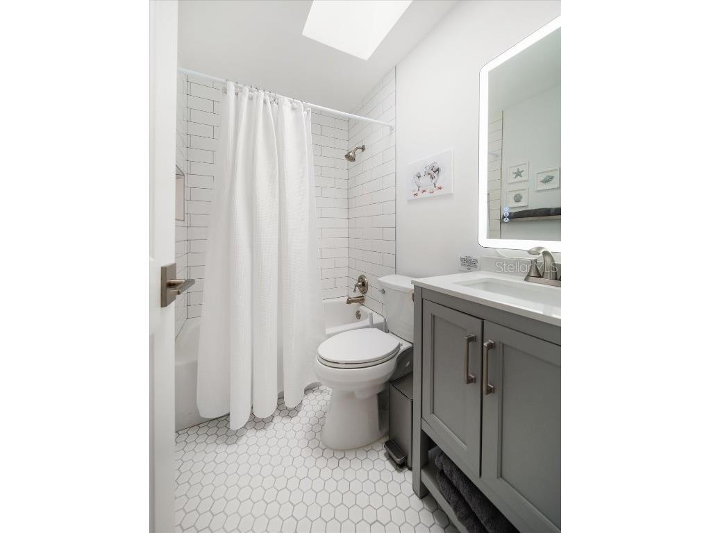 2109 Bay Boulevard Indian Rocks Beach FL 33785 - INTRACOASTAL WATERWAY TB8426984 image34