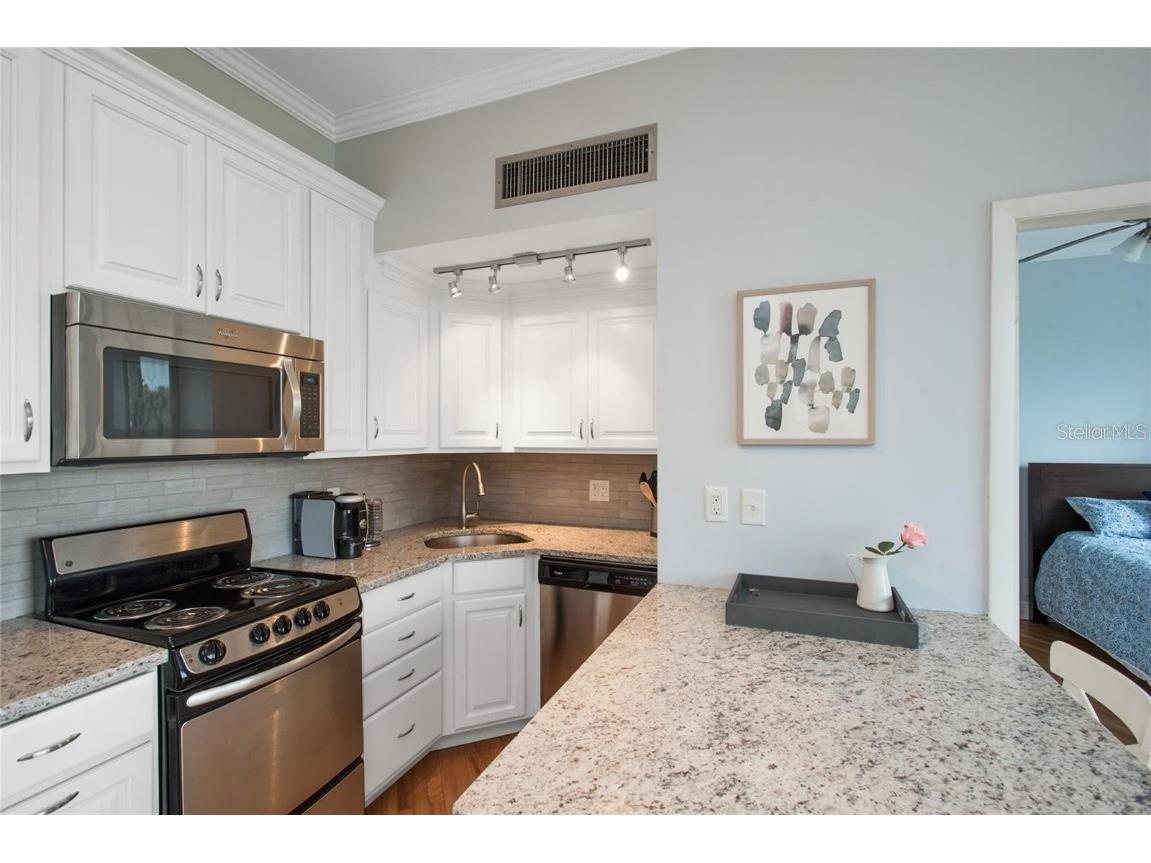 2109 Bayshore Boulevard #303 Tampa FL 33606 - TAMPA BAY TB8406765 image5