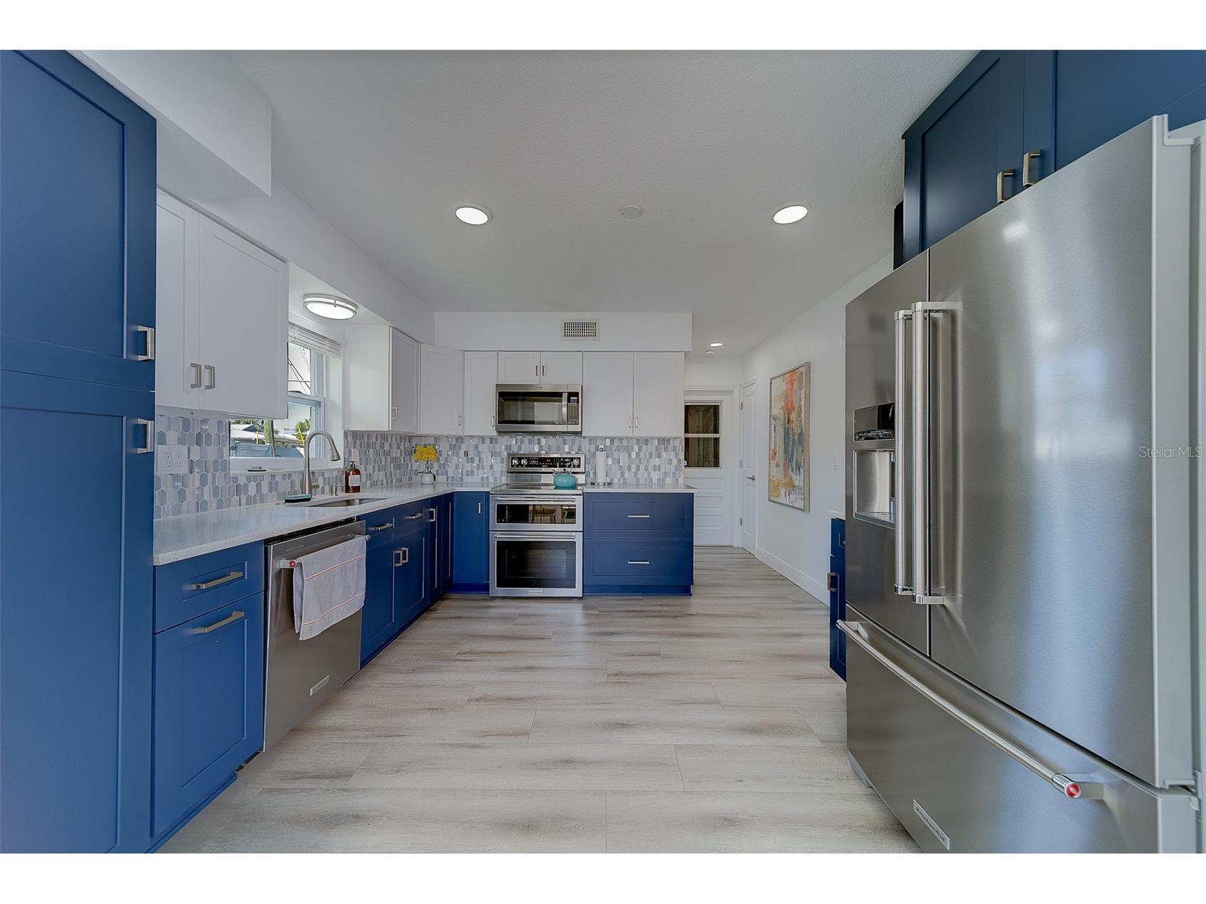 2109 Bayshore Drive Belleair Beach FL 33786 - INTRACOASTAL WATERWAY TB8473235 image12