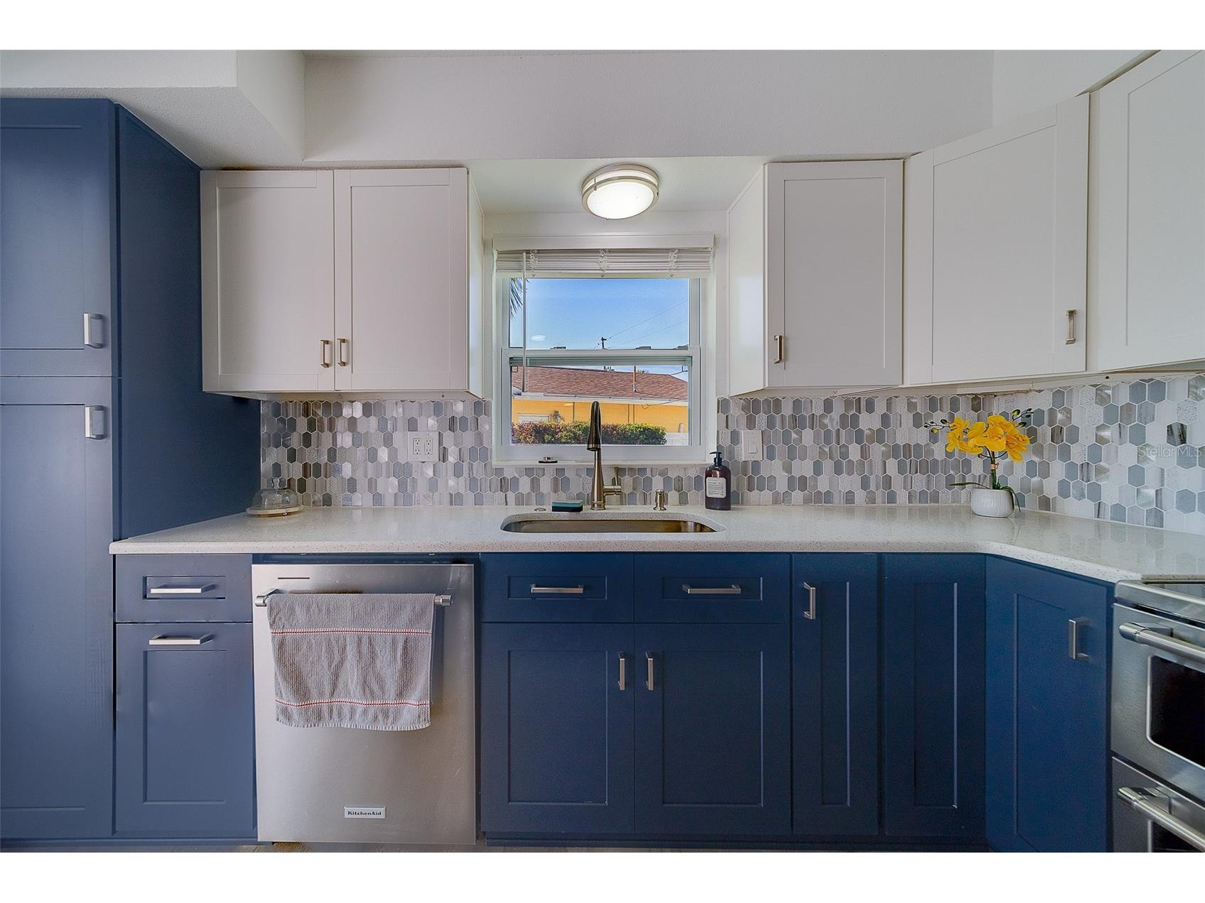 2109 Bayshore Drive Belleair Beach FL 33786 - INTRACOASTAL WATERWAY TB8473235 image14