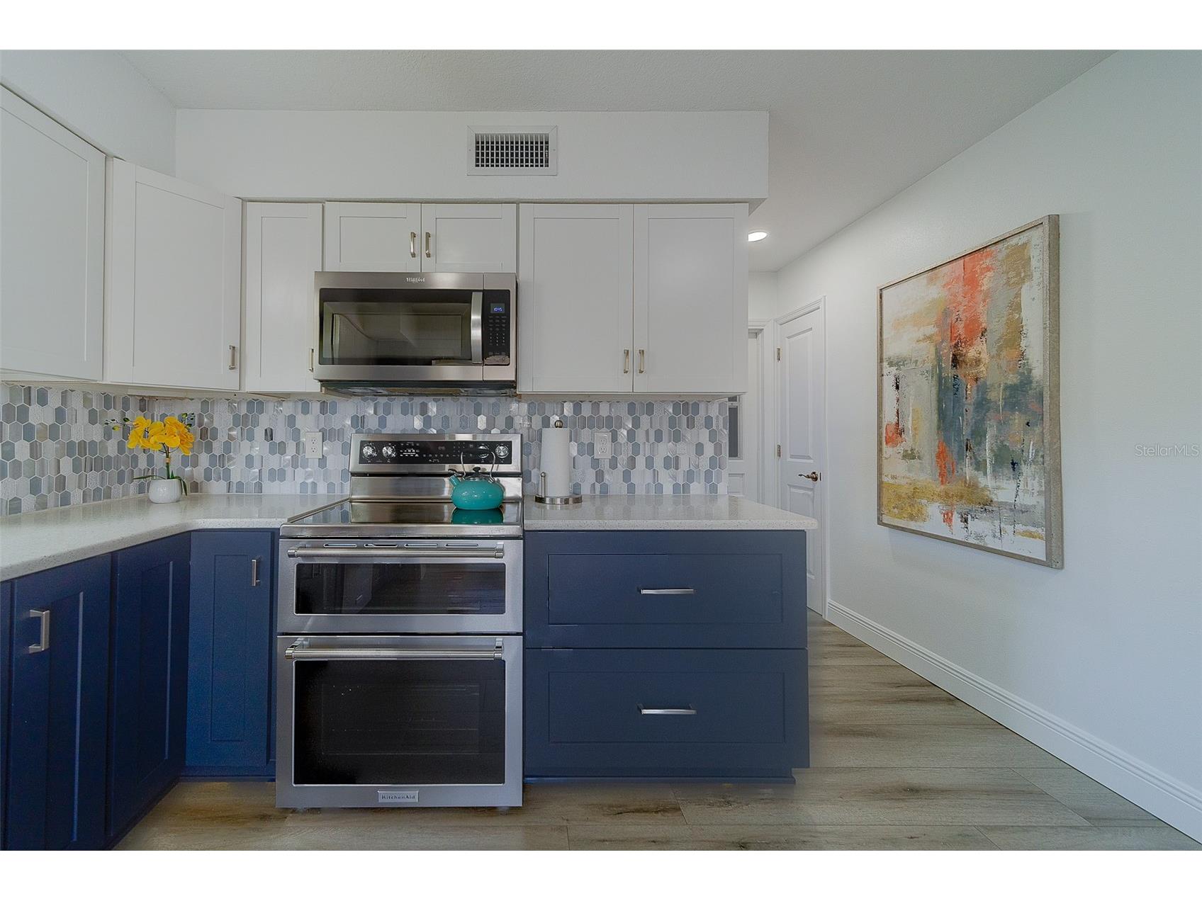2109 Bayshore Drive Belleair Beach FL 33786 - INTRACOASTAL WATERWAY TB8473235 image15