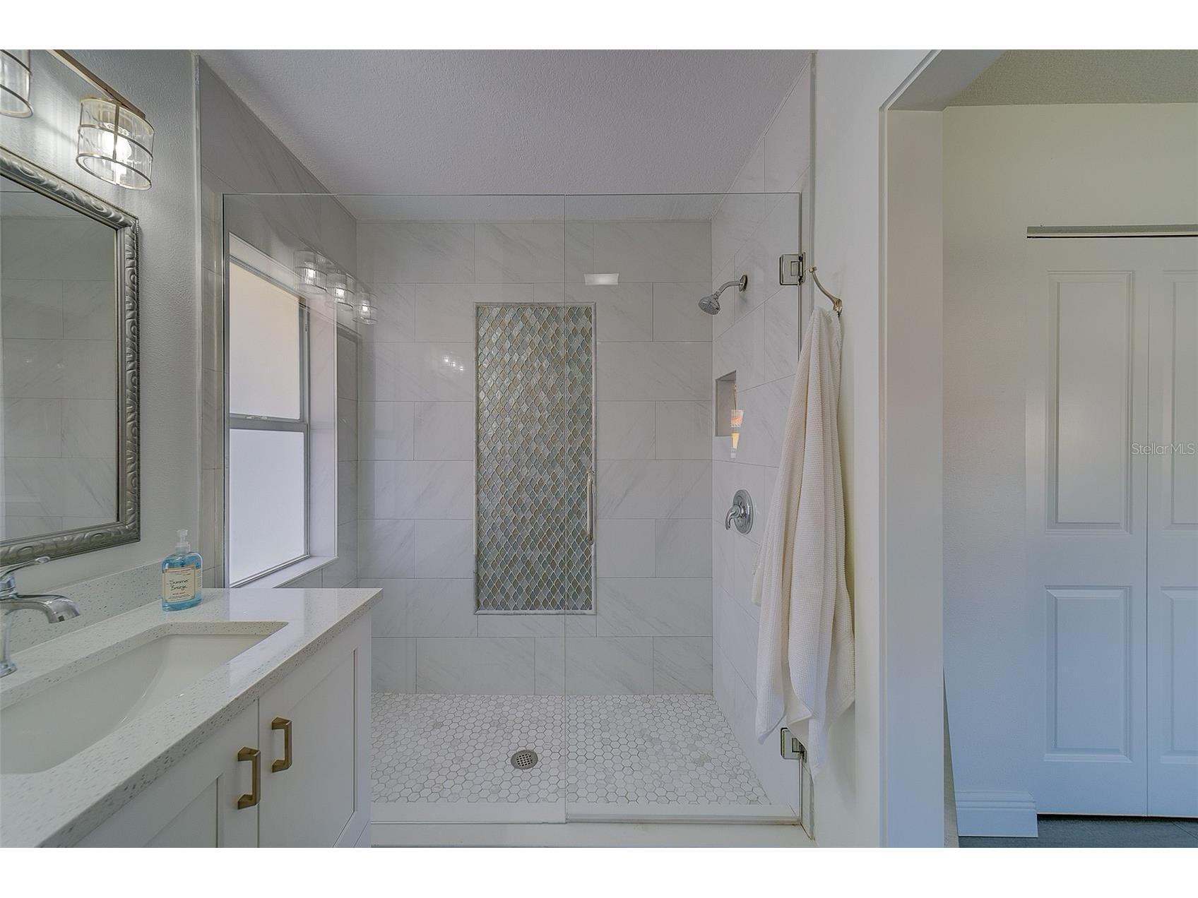 2109 Bayshore Drive Belleair Beach FL 33786 - INTRACOASTAL WATERWAY TB8473235 image21