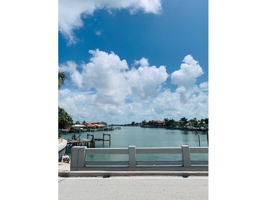 2109 Bayshore Drive Belleair Beach FL 33786 - INTRACOASTAL WATERWAY TB8473235 image36