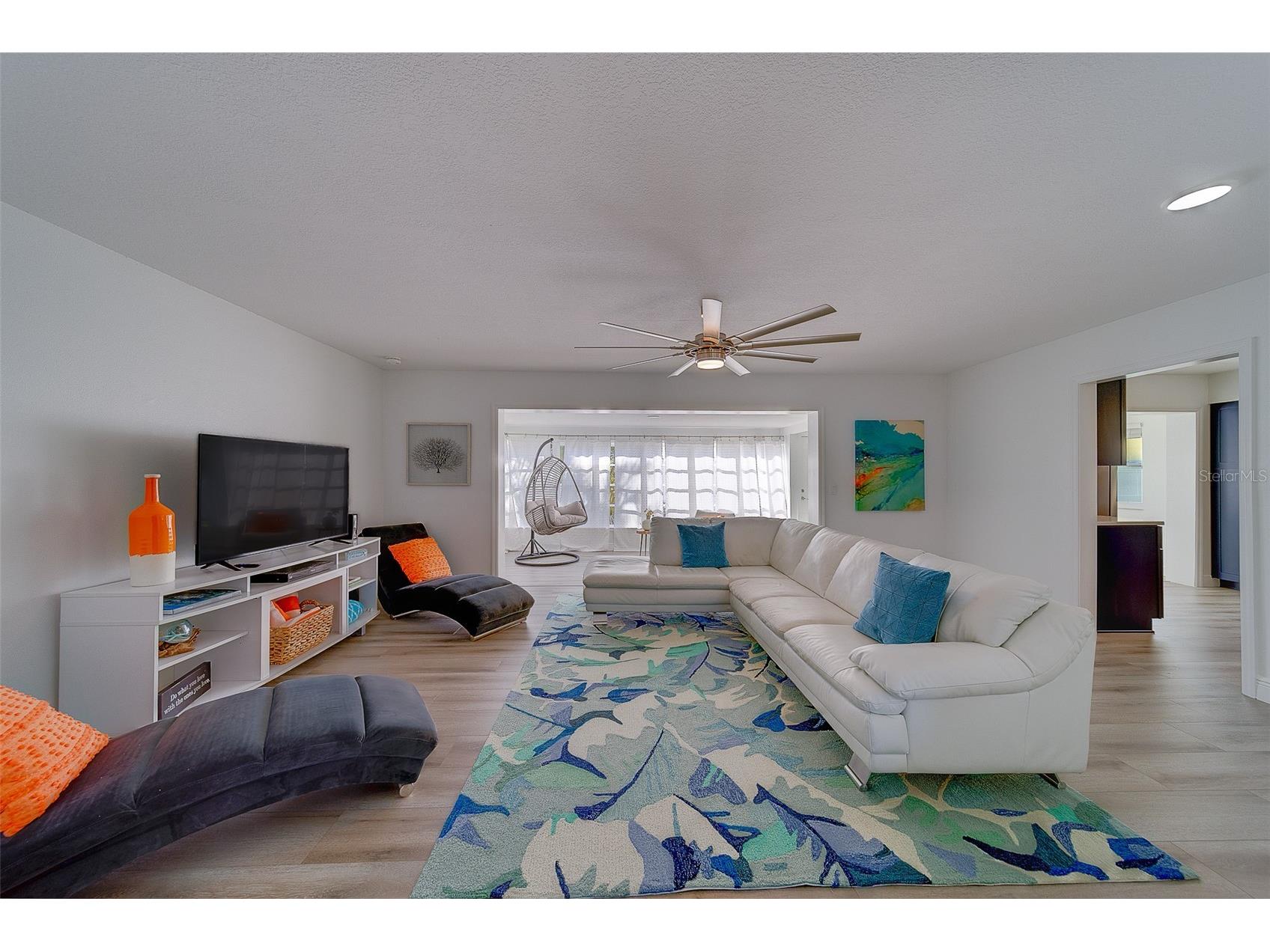 2109 Bayshore Drive Belleair Beach FL 33786 - INTRACOASTAL WATERWAY TB8473235 image5