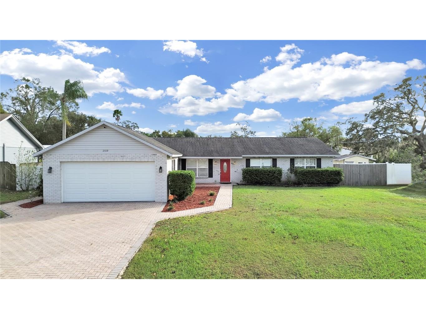 2109 Clifton Dr Valrico FL 33594 TB8318991 image1