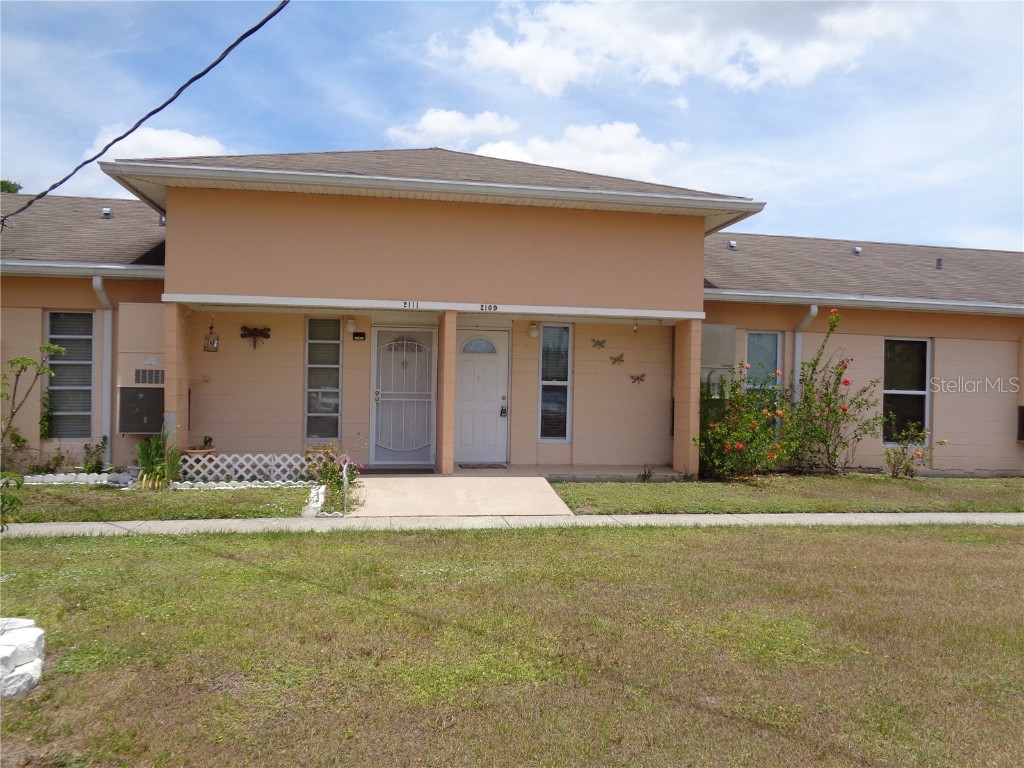 2109 Club Circle #2109 Lake Wales FL 33898 L4945189 image1