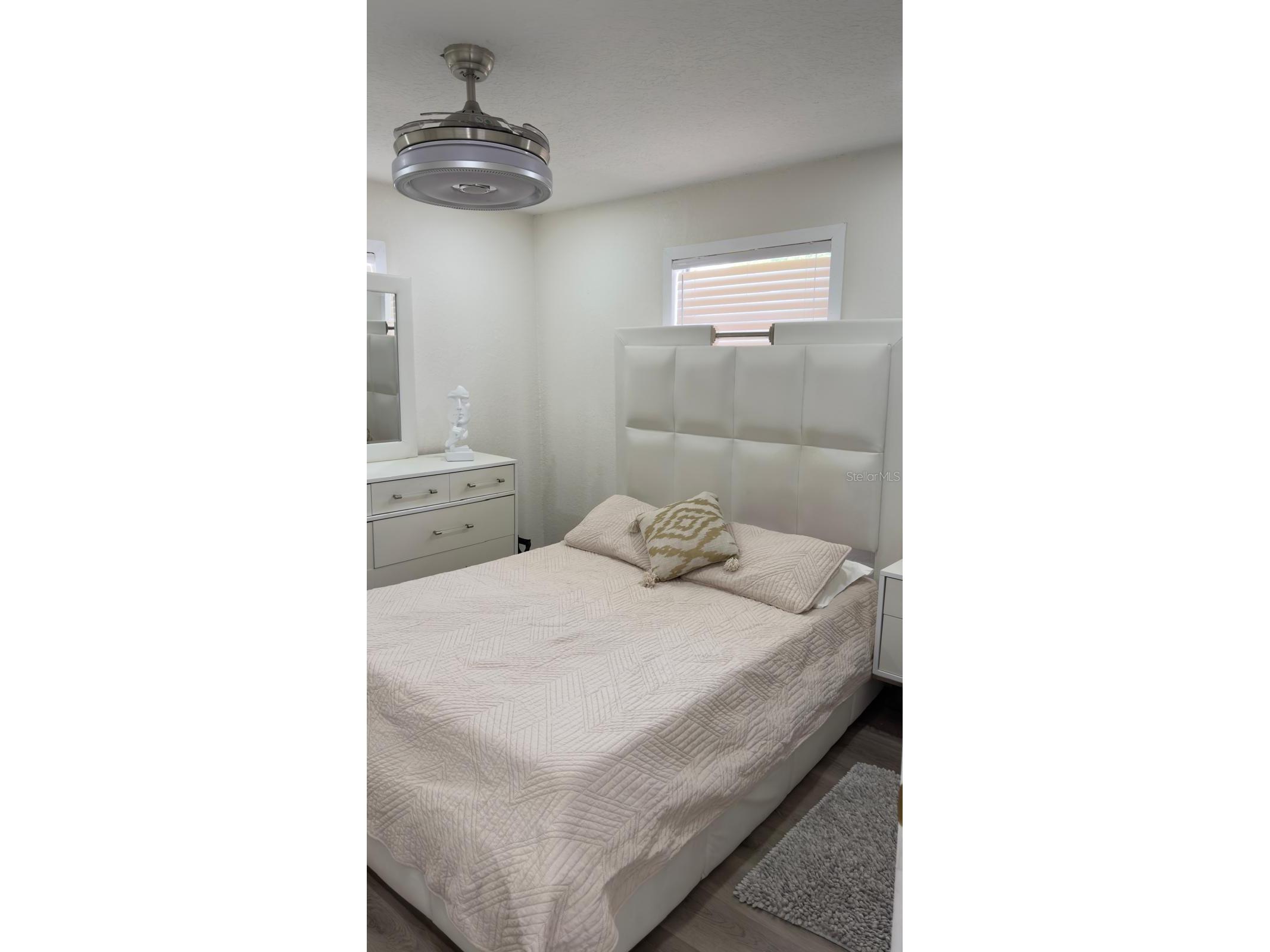 2109 E Navajo Avenue Tampa FL 33612 TB8494149 image11