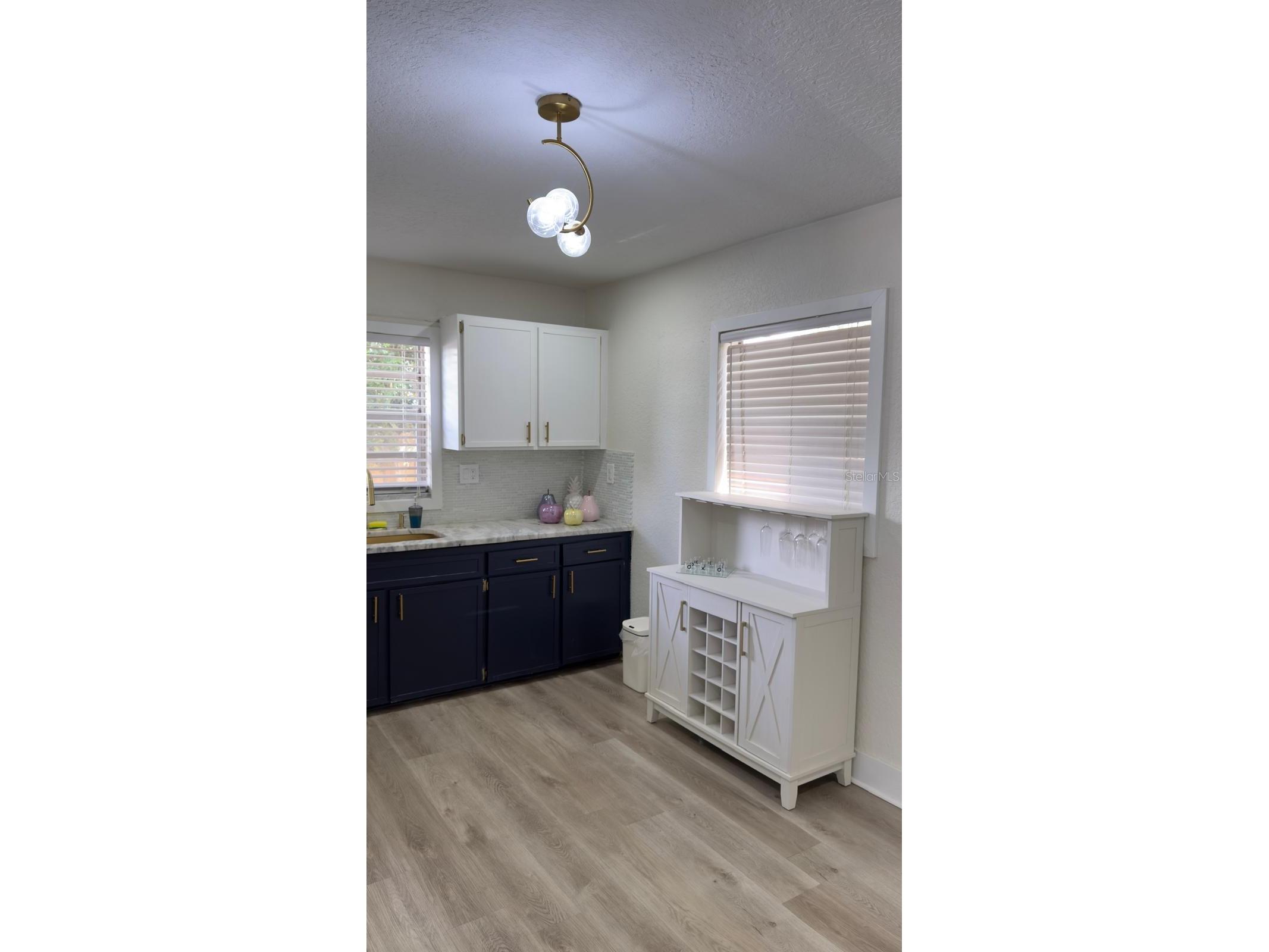 2109 E Navajo Avenue Tampa FL 33612 TB8494149 image7