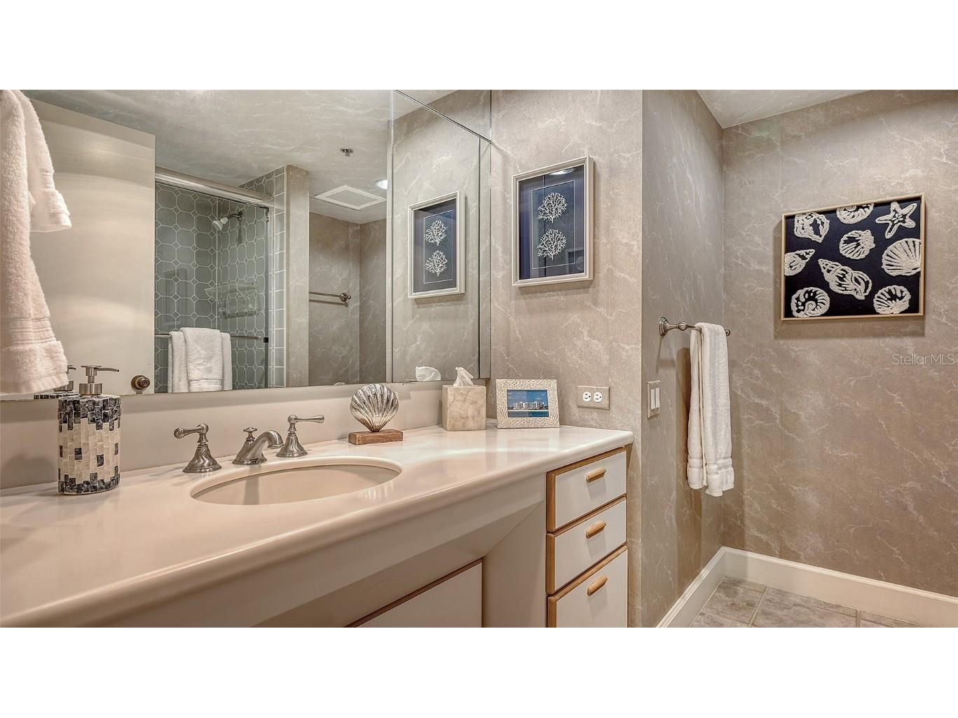 2109 Gulf Of Mexico Drive #1203 Longboat Key FL 34228 - GULF OF MEXICO A4584050 image36