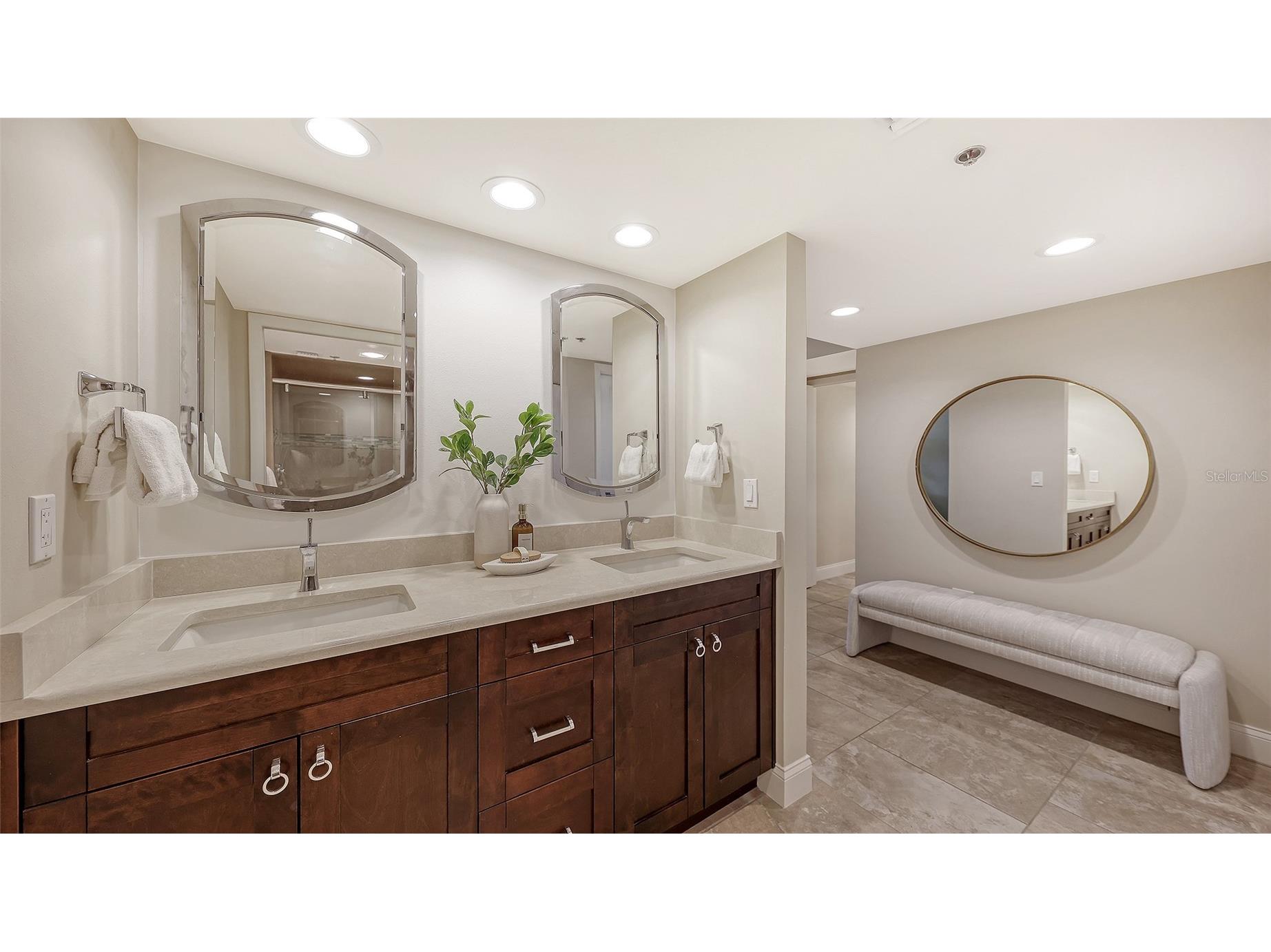 2109 Gulf Of Mexico Drive #1303 Longboat Key FL 34228 - GULF OF MEXICO A4677817 image20