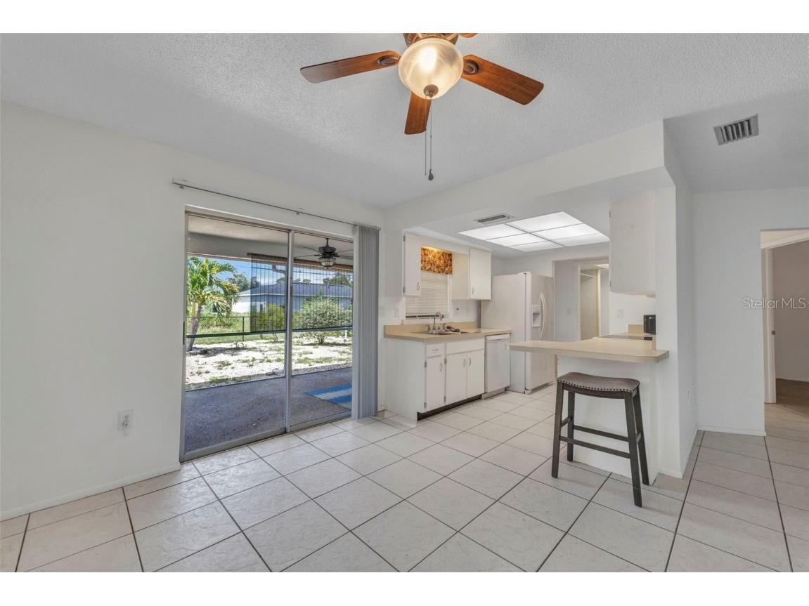 2109 Lake View Boulevard Port Charlotte FL 33948 C7513528 image1