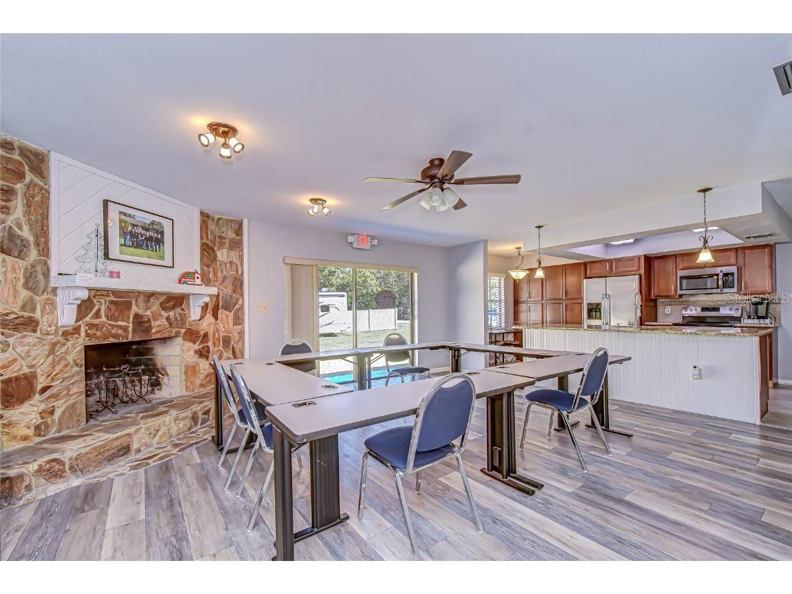 2109 Lithia Pinecrest Road Valrico FL 33596 TB8456021 image11