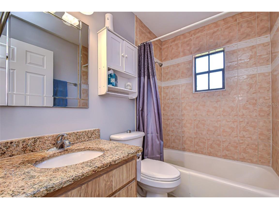 2109 Lithia Pinecrest Road Valrico FL 33596 TB8456021 image17