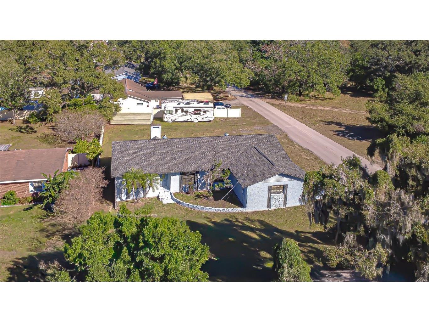 2109 Lithia Pinecrest Road Valrico FL 33596 TB8456021 image2