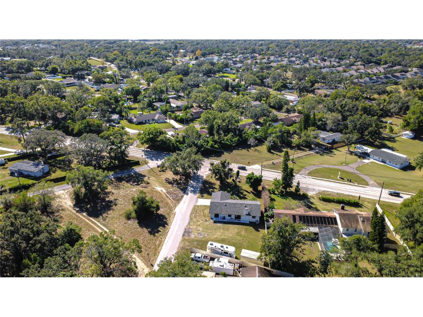 2109 Lithia Pinecrest Road Valrico FL 33596 TB8456021 image3