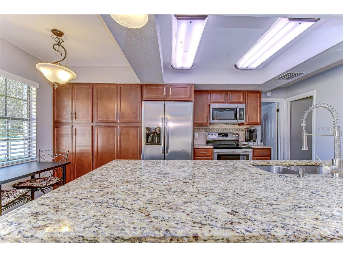 2109 Lithia Pinecrest Road Valrico FL 33596 TB8456021 image8